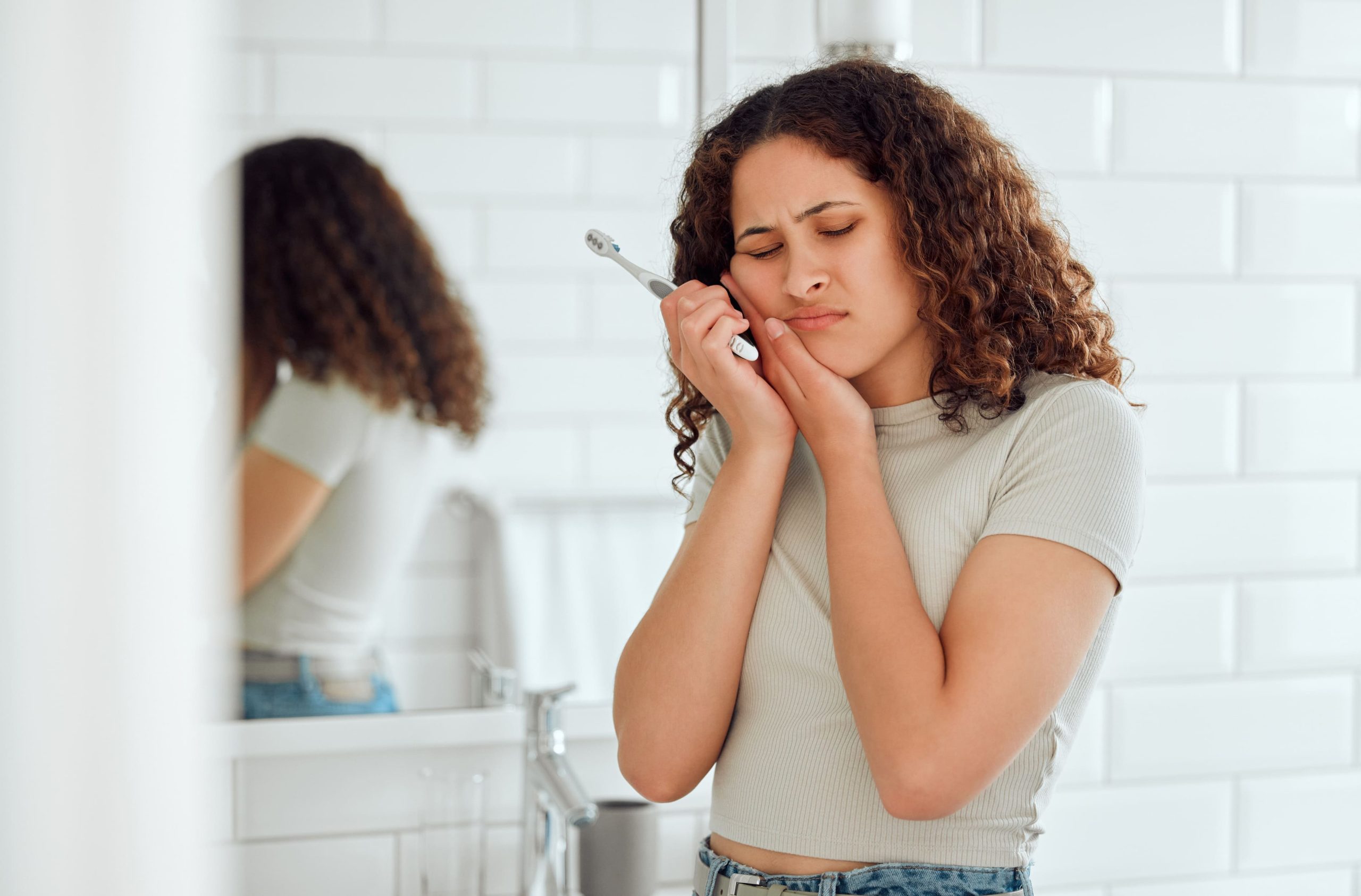 tooth pain while brushing - remedies
